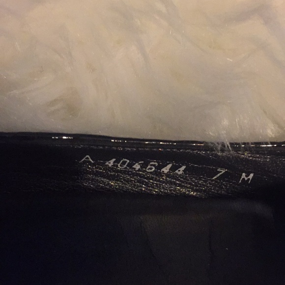 ❤️ Stuart Weitzman black high heel/pump ❤️ - Picture 8 of 8